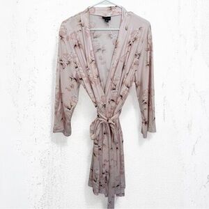 Tahari Soft Pink Floral Lounge Robe Size M